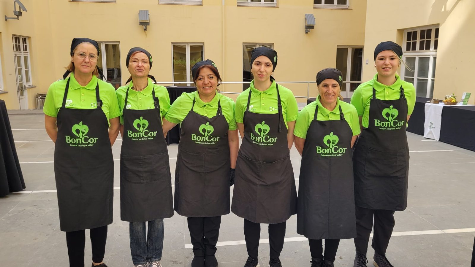 Equipo BonCor en un servicio